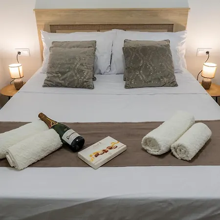 Turistico Lux Center Apartment *